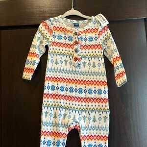 Old Navy 6-12m new one piece